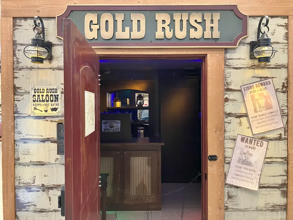 Open front door at the Gold Rush Saloon beckons you to adventure